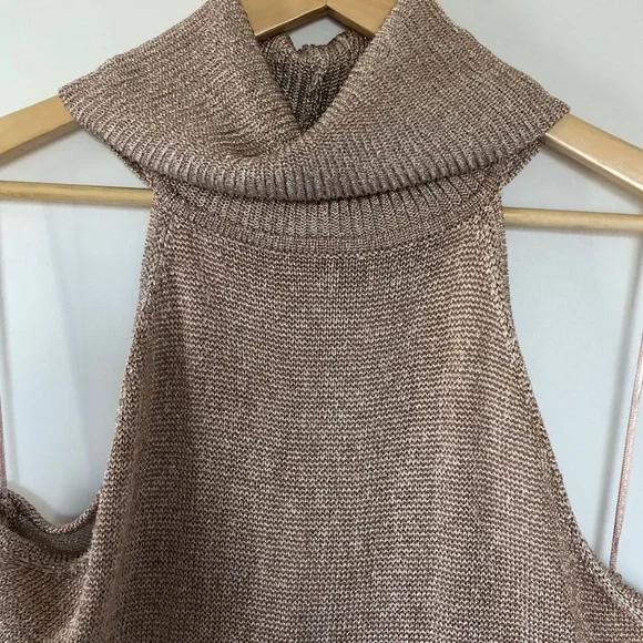 NWT Guess Metallic turtle neck sweater Pink XL - Picture 8 of 14